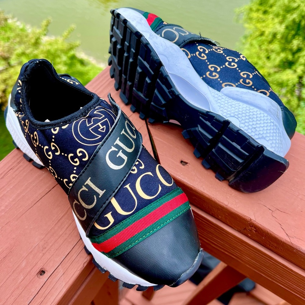 GG Monogram Slip-on Sneakers - Sz W7